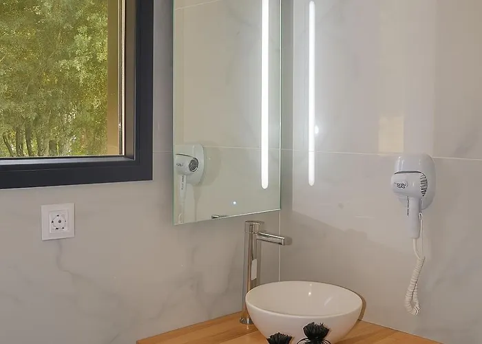 Compostela - A Fervenza Кемпинг